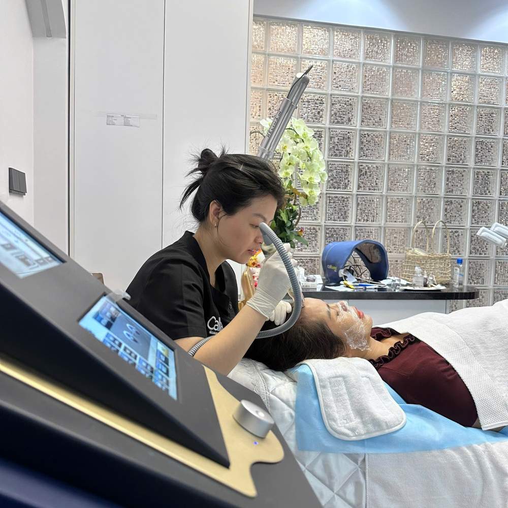 Dịch vụ spa chăm sóc phục hồi tóc hư tổn tại Long Thành